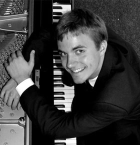 Koncert Łukasz Mikołajczyk PKZ Dąbrowa Górnicza